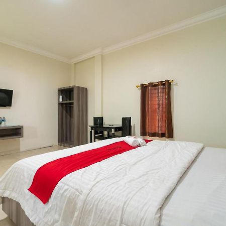 Reddoorz @ Pematangsiantar Hotel Exterior photo