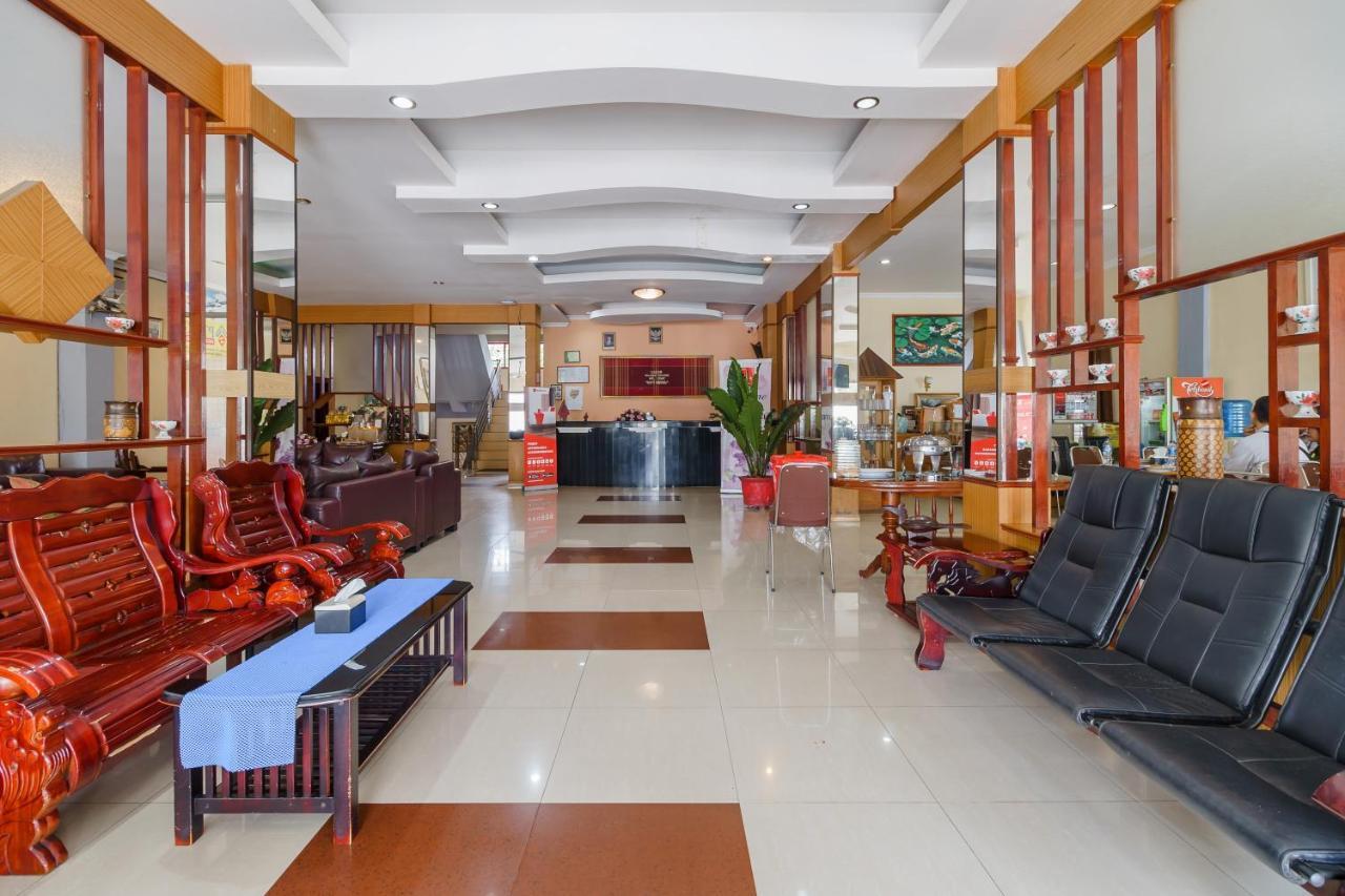 Reddoorz @ Pematangsiantar Hotel Exterior photo